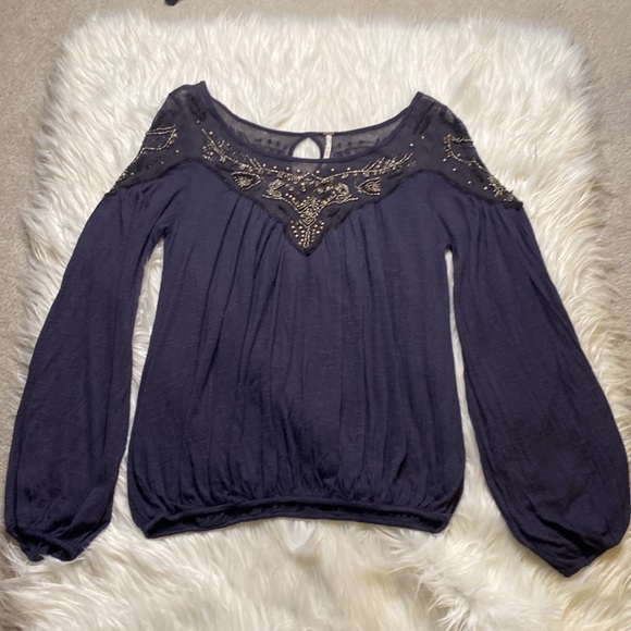 Free People Beaded, Flowey Sleeved Blouse w/ Keyhole neckline on back - Picture 3 of 9